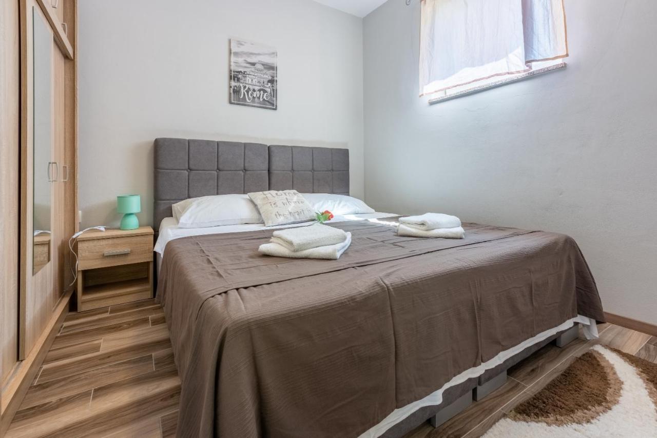 Apartmani Vesna Opric Exterior photo