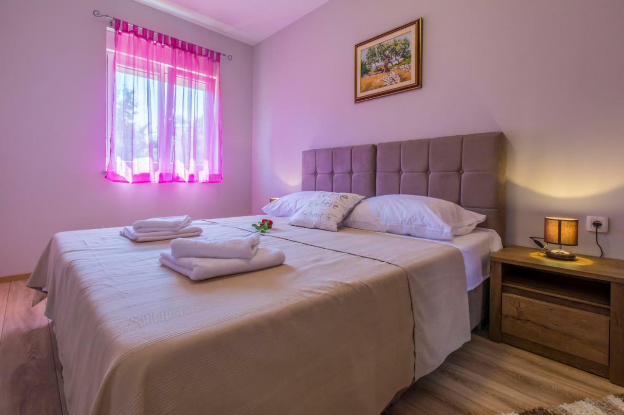 Apartmani Vesna Opric Exterior photo