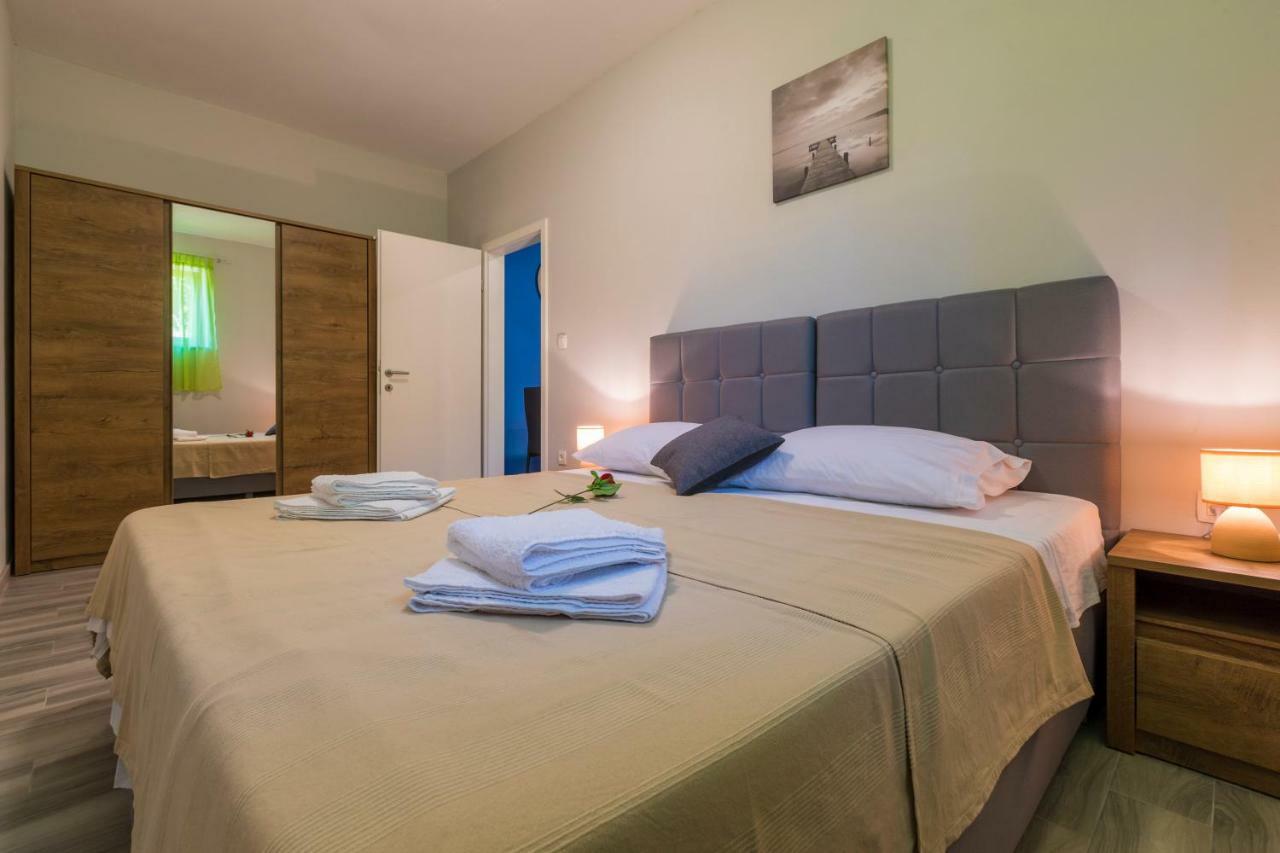 Apartmani Vesna Opric Exterior photo